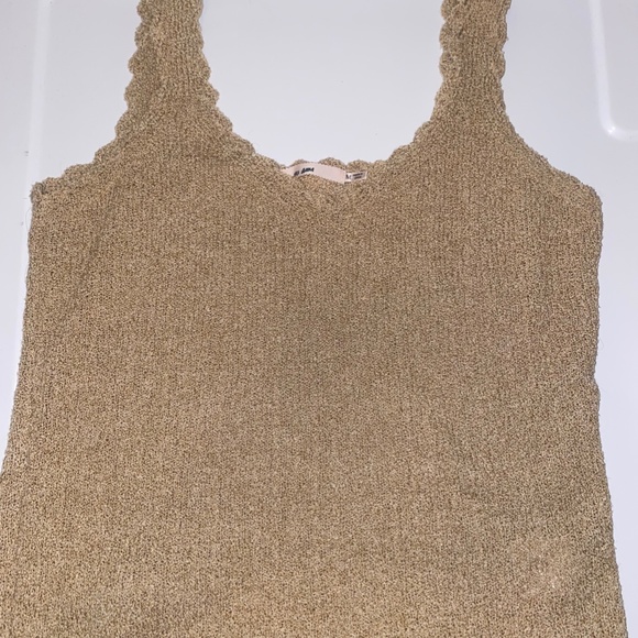 Francescas Carolyn Scalloped Edge Sweater Tank Top - Picture 3 of 3